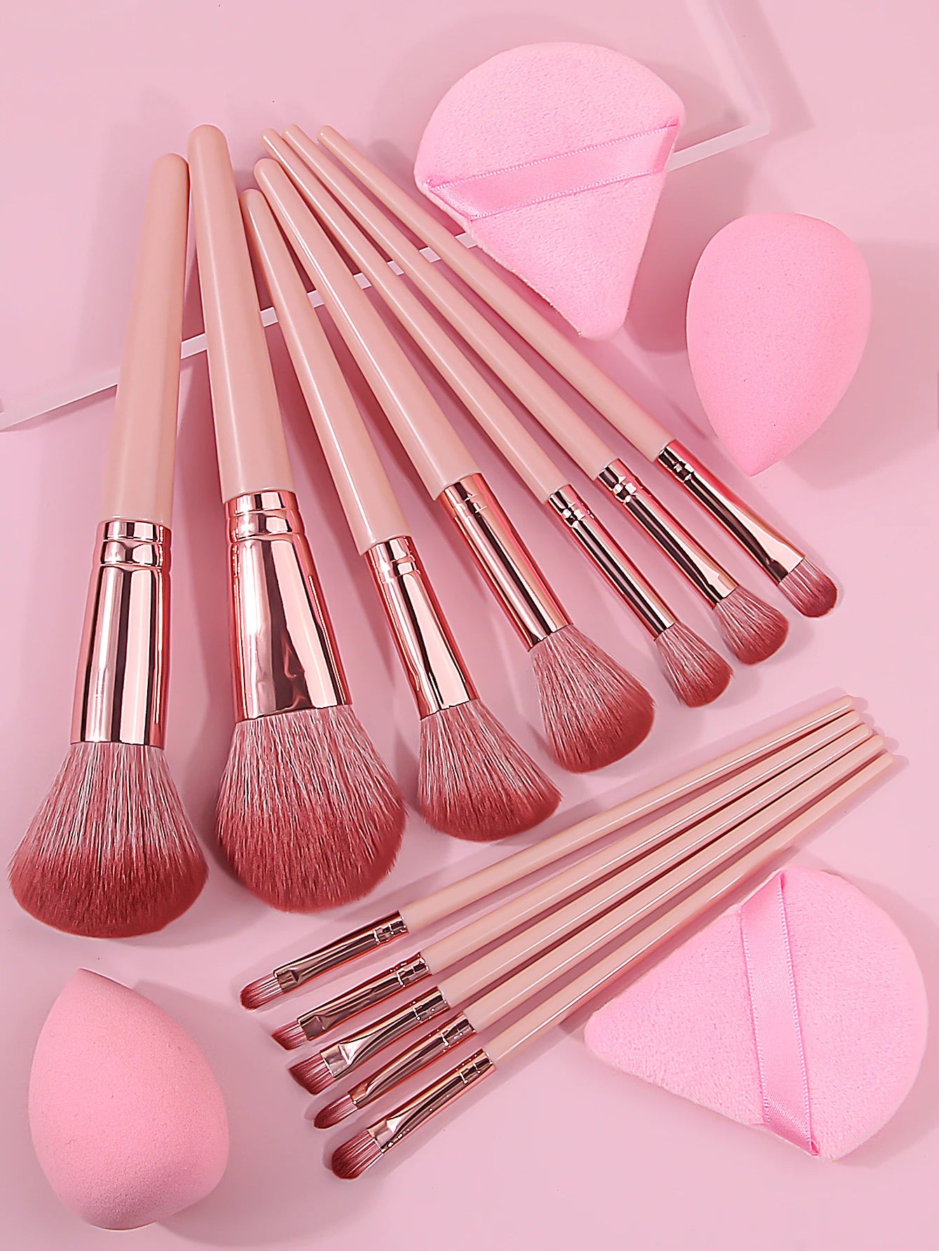 KOSSHOW 16PC Makeup Brush Set – Soft Nylon Bristles & Sponge
