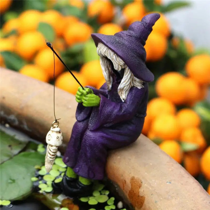 A36T-Fishing Witch Resin Crafts Ornaments Halloween Decorations Aquarium Flower Pot Decoration Peaceful Pleasures Health and Wellness