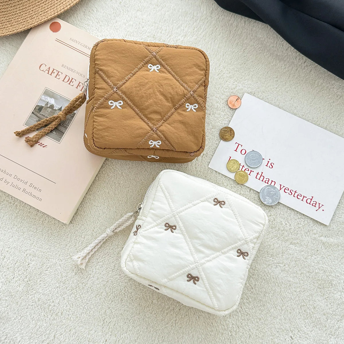 Quilted Bow Cosmetic Bag – Large Capacity Travel Toiletry Pouch