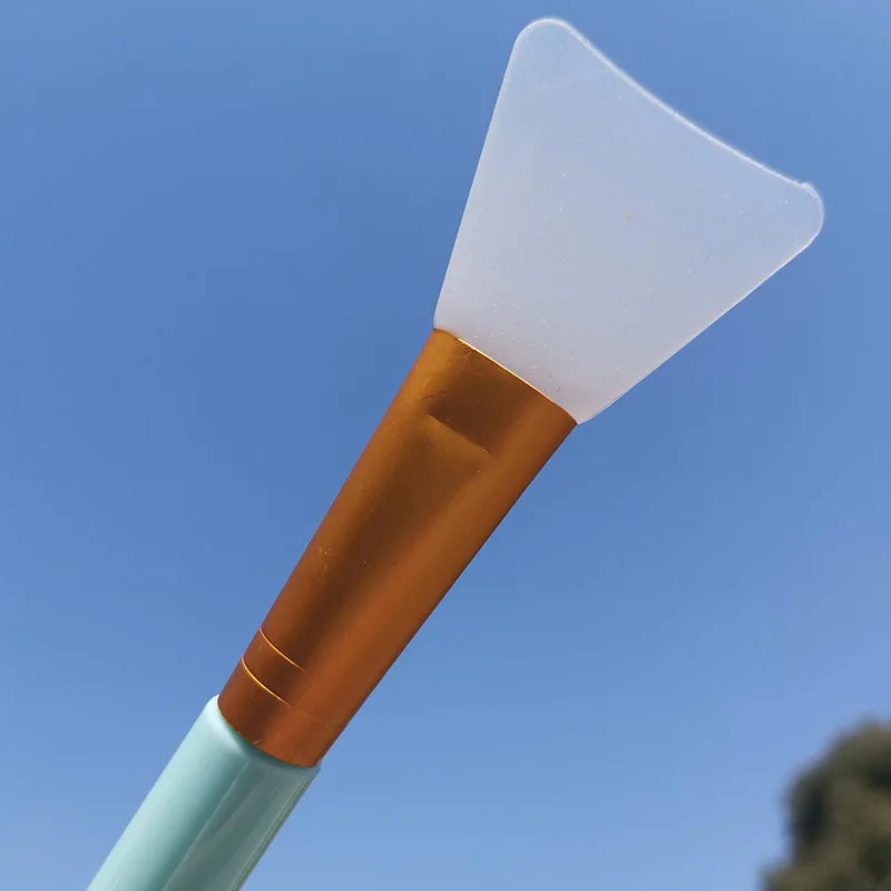 Silicone Face Mask Applicator Brush | Soft DIY Mud Mask Tool