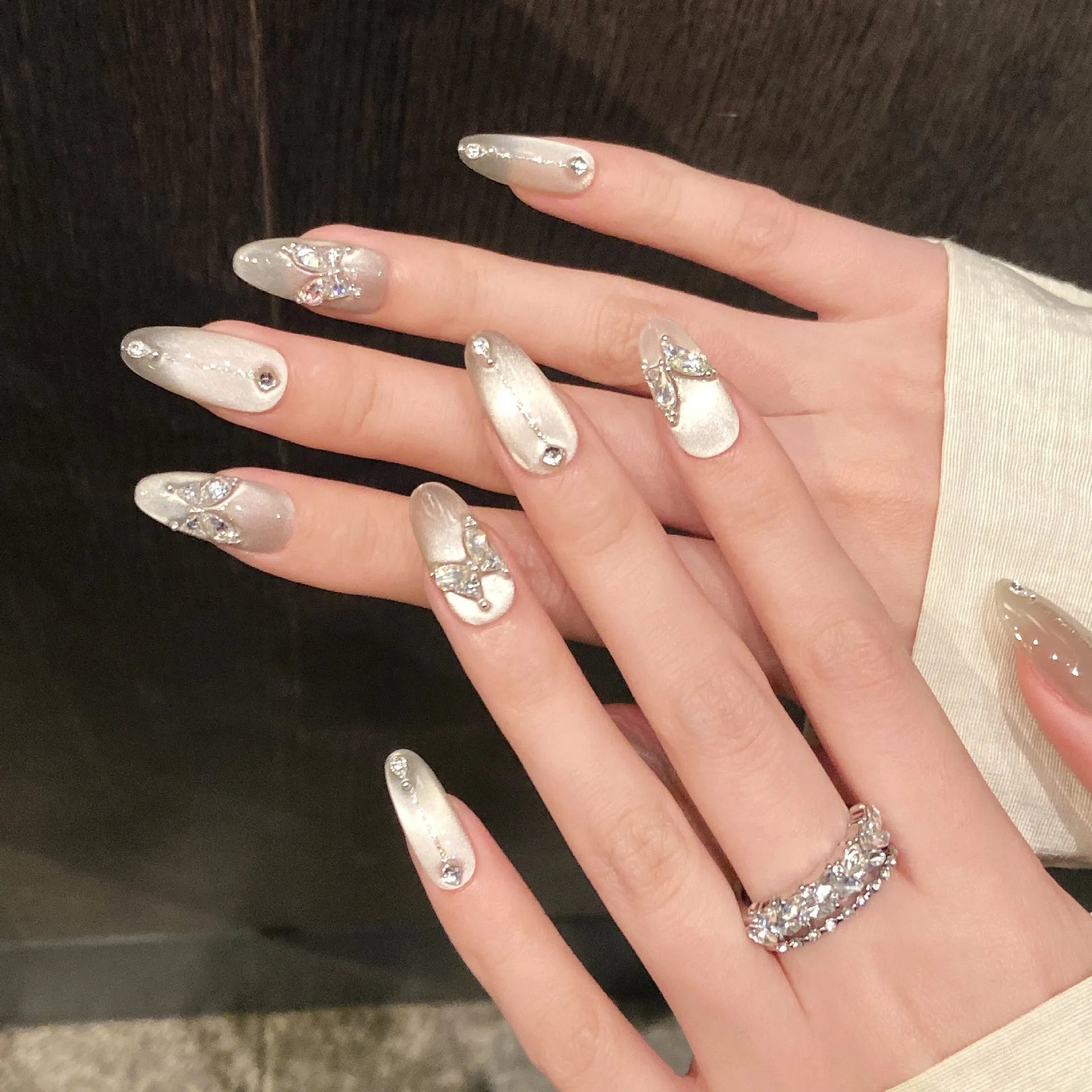 10pcs Handmade Press on Nails Shiny Sliver Cat Eye Fake Nail Tips with Sliver Butterfly Design Wearable Fashion False Nails Peaceful Pleasures Health and Wellness XS