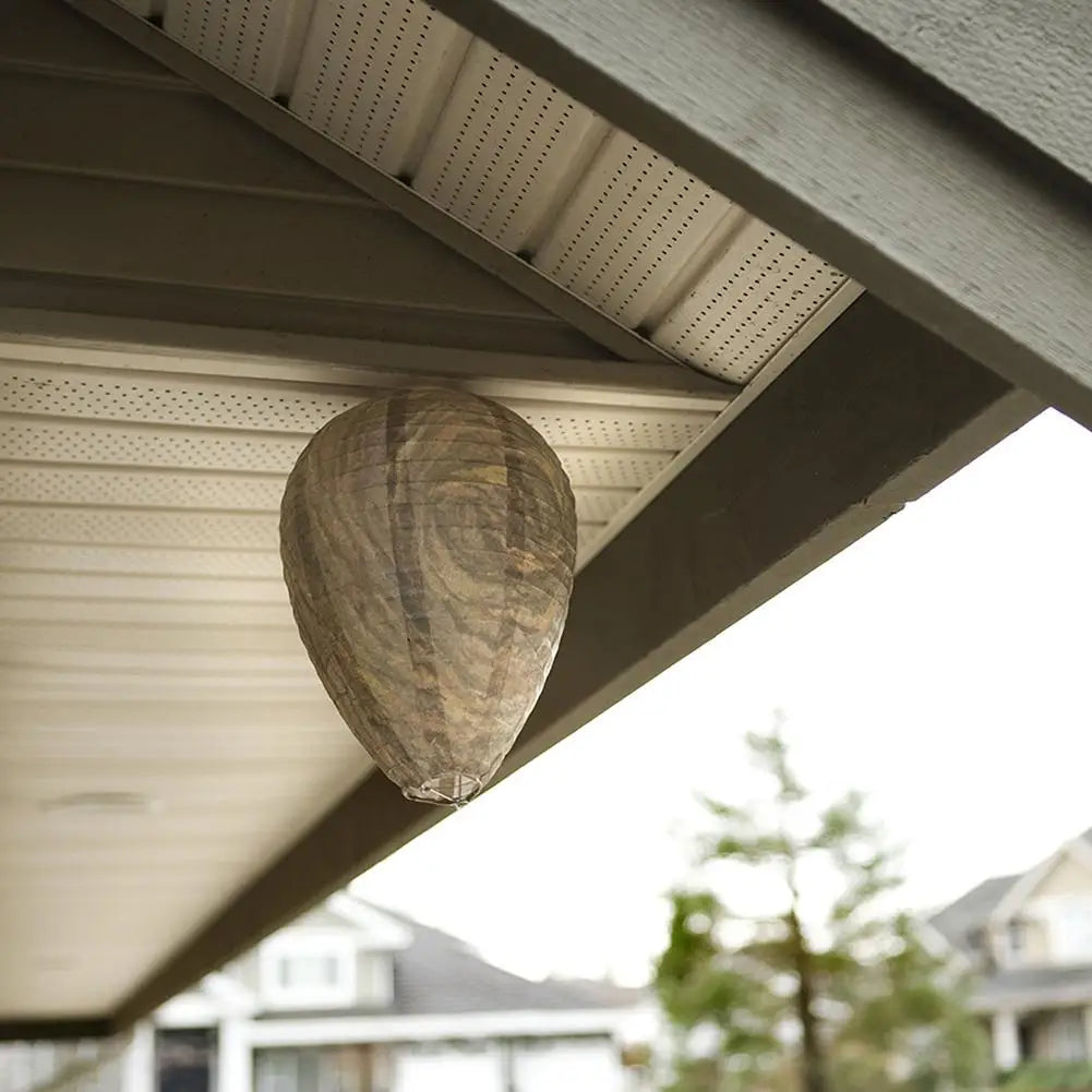 Eco-Friendly Fake Wasp Nest Decoy – Non-Toxic Deterrent Peaceful Pleasures Health and Wellness france