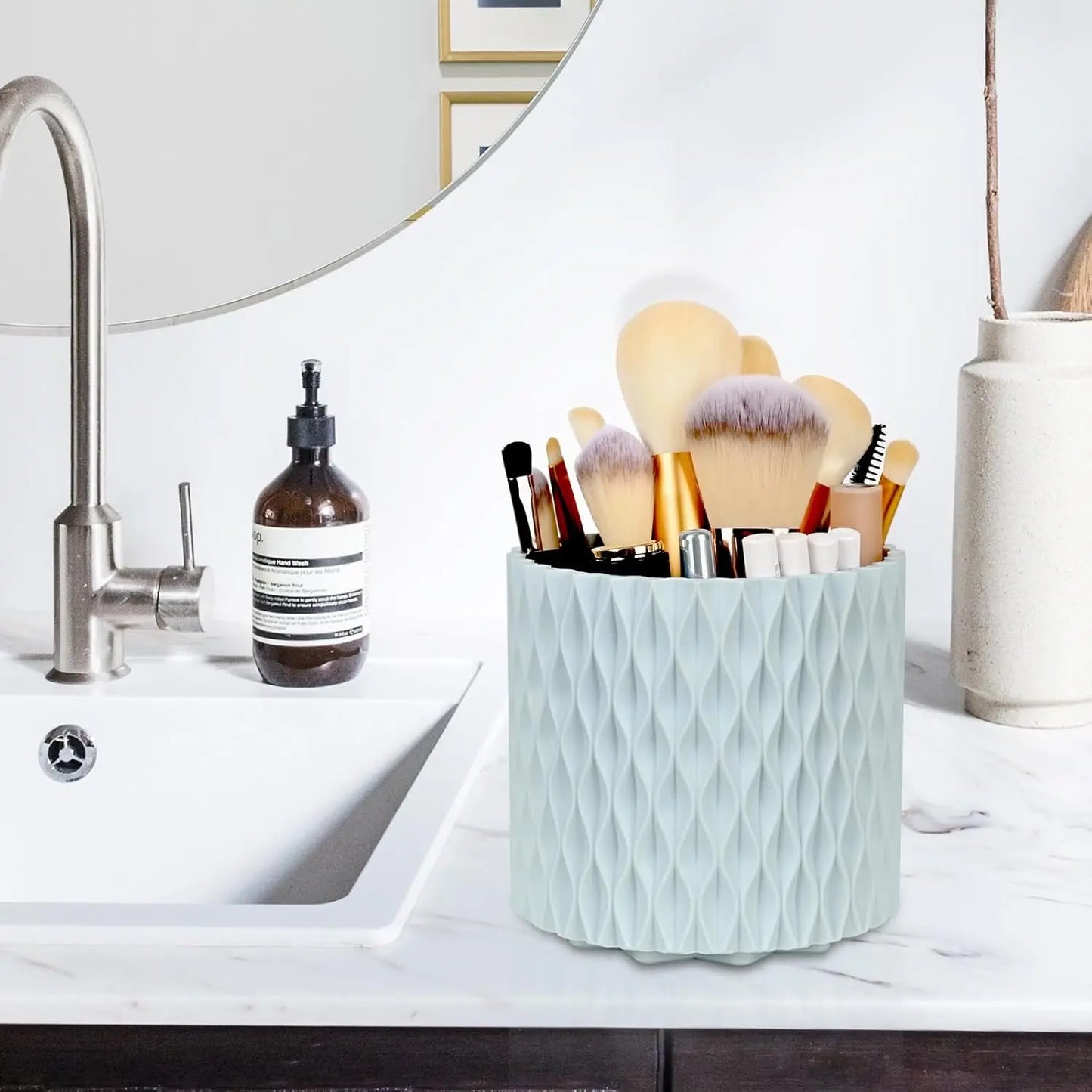 Rotating Makeup Brush Organizer | 360° Desktop Cosmetic Holder