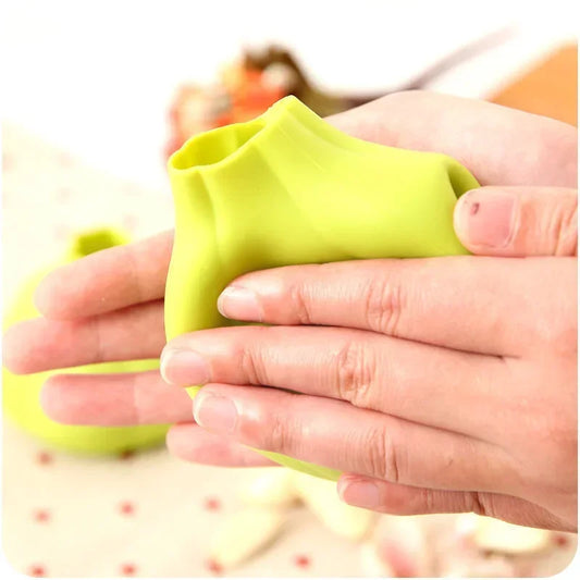 New Kitchen Garlic Peeler Garlic Puree Remover Silicone Garlic Peeler Manual Garlic Peeler Silicone Garlic Peeler Practical Tool Peaceful Pleasures Health and Wellness