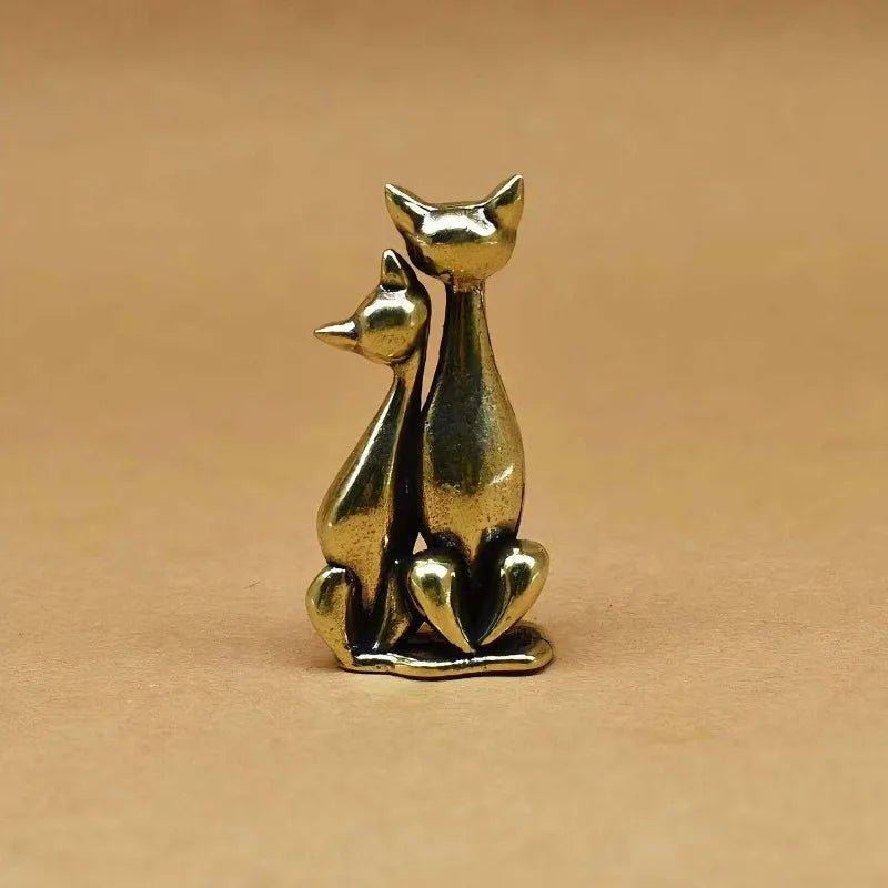 1pc Brass Retro Couple Cat Figurine Ornament Desktop Home Decoration Creative Gift Ornament Peaceful Pleasures Health and Wellness