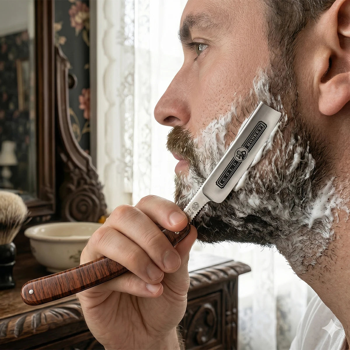 Gold Monkey Vintage Straight Razor,Professional Ultra-Thin Blade Folding Shaving Knife With Wooden Handle Knife For Barber Salon Peaceful Pleasures Health and Wellness