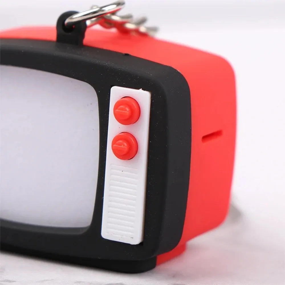 Retro TV Keychain – Mini Television Model with Light & Sound