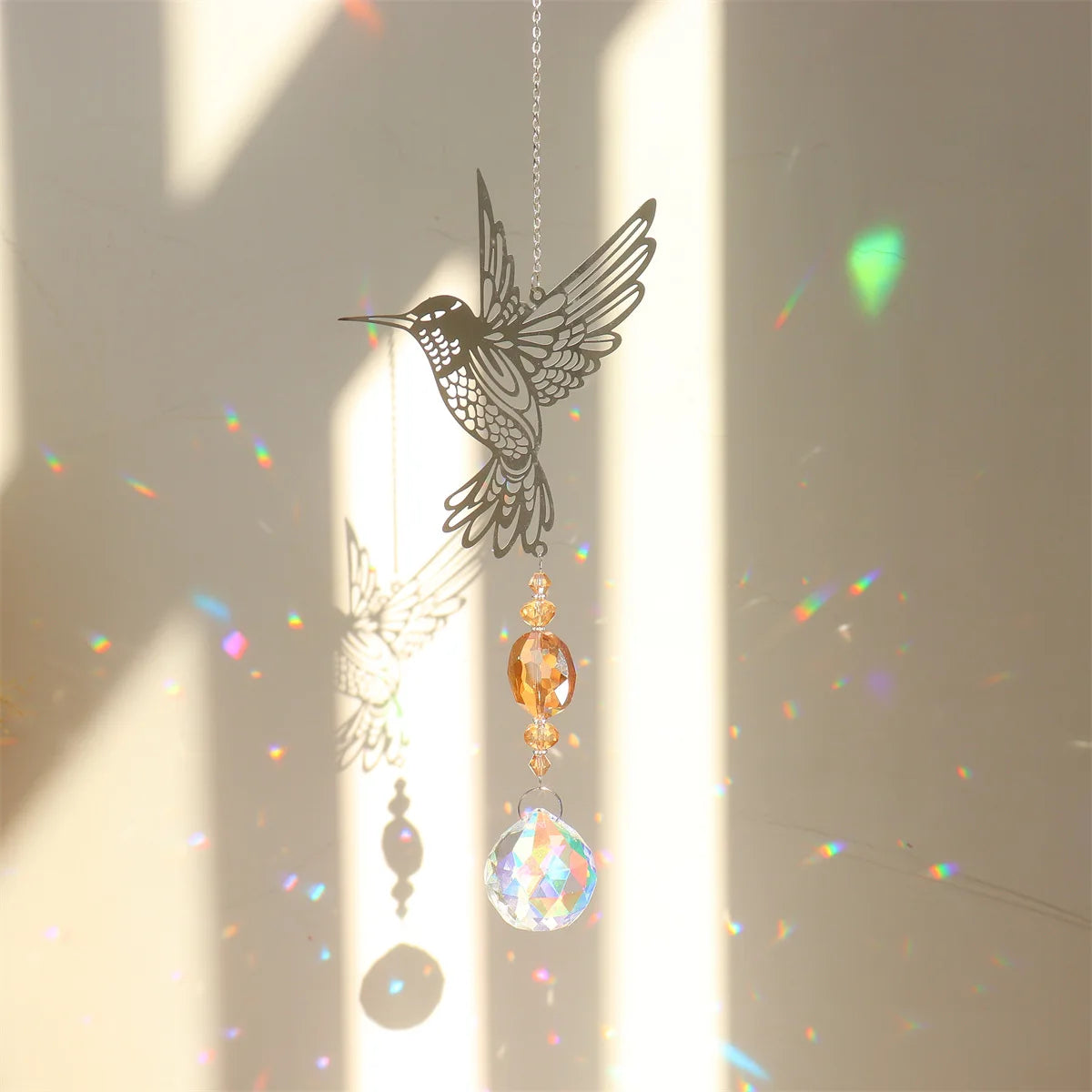 Hummingbird Animal Shaped Metal Sun Catcher Pendant Simple and Creative Home Homestay Bedroom Wall Atmosphere Decoration Peaceful Pleasures Health and Wellness E