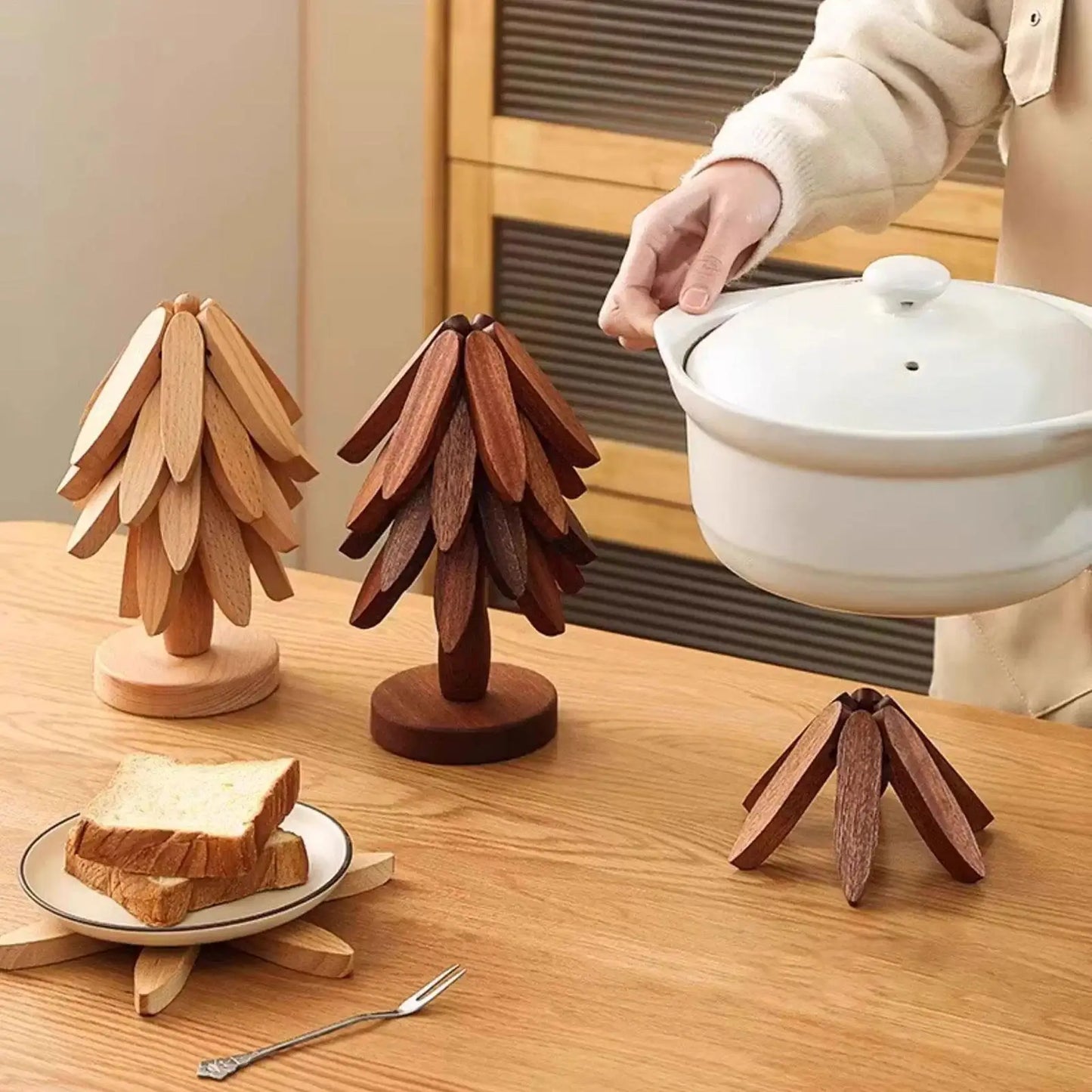 Christmas Tree Wood Trivet | Heat-Resistant Pine Pot Mat Set