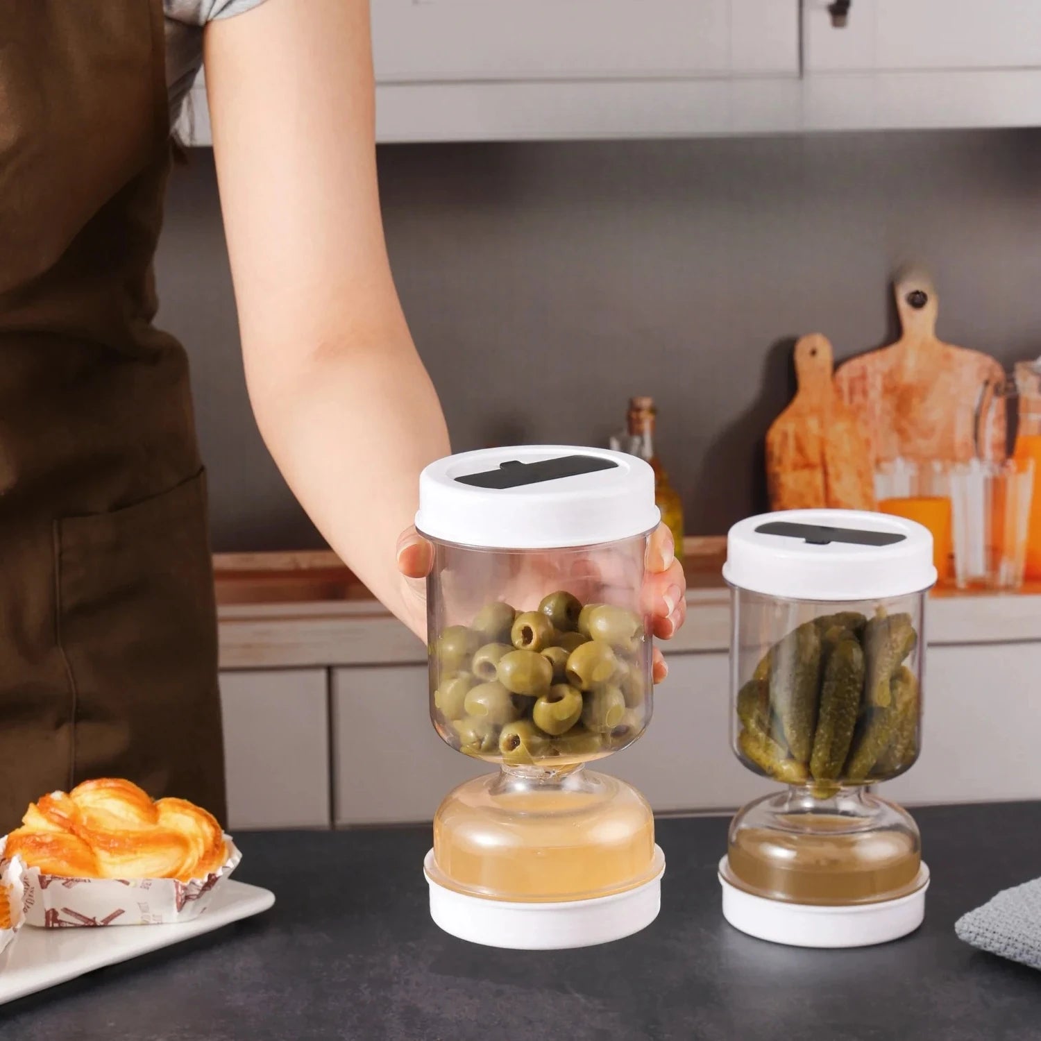 Dry Wet Separation Fork Kimchi Jar Kitchen Food Sealed and Fresh Keeping Storage Jar Practical Olive and Pickle Strainer Jar New Peaceful Pleasures Health and Wellness