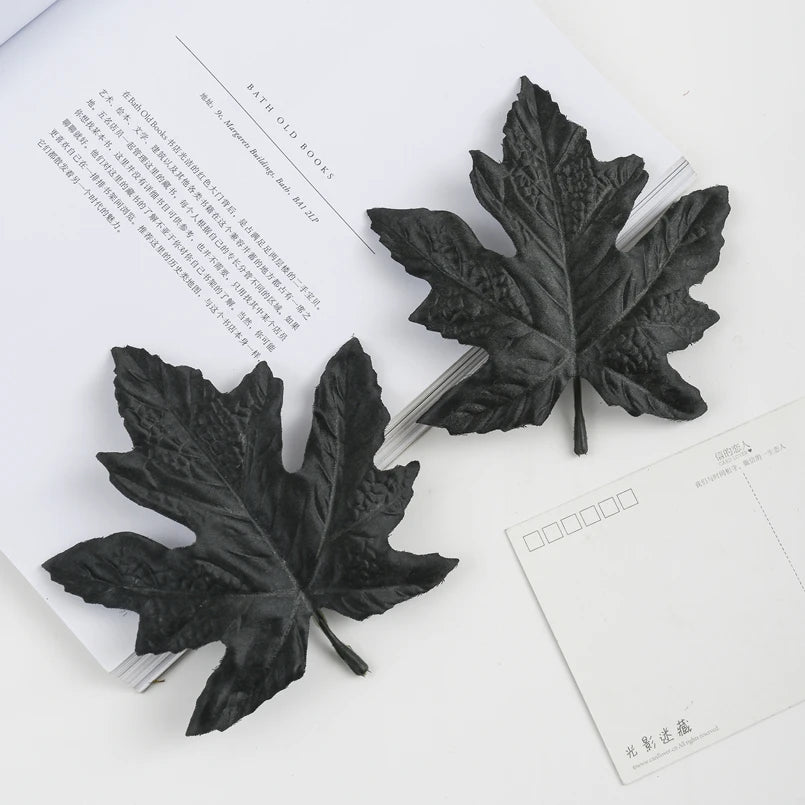 Artificial Silk Maple Leaves 10/20pcs – Autumn Wedding & Home Decor