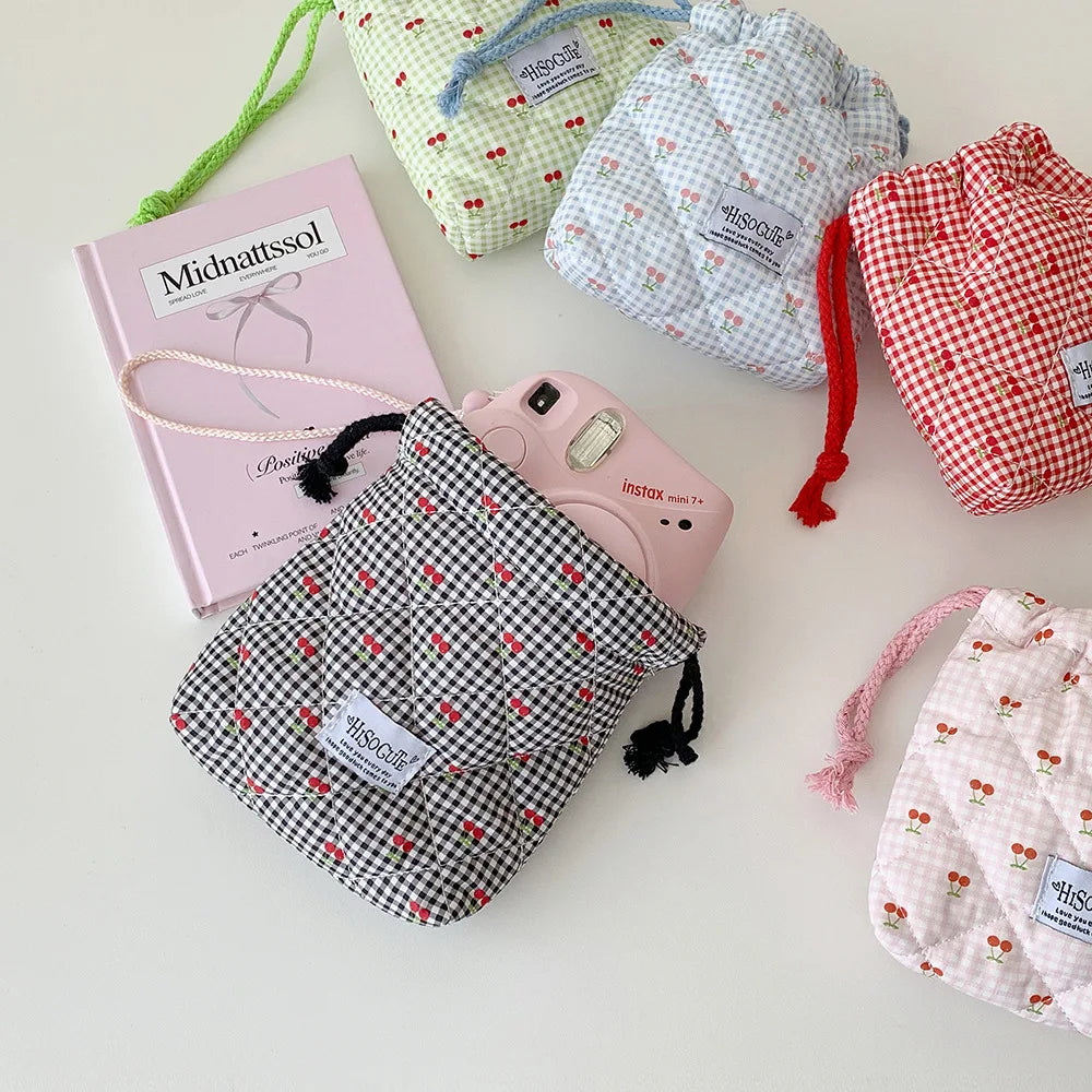 Quilted Drawstring Makeup Bag – Cute Travel Toiletry Pouch