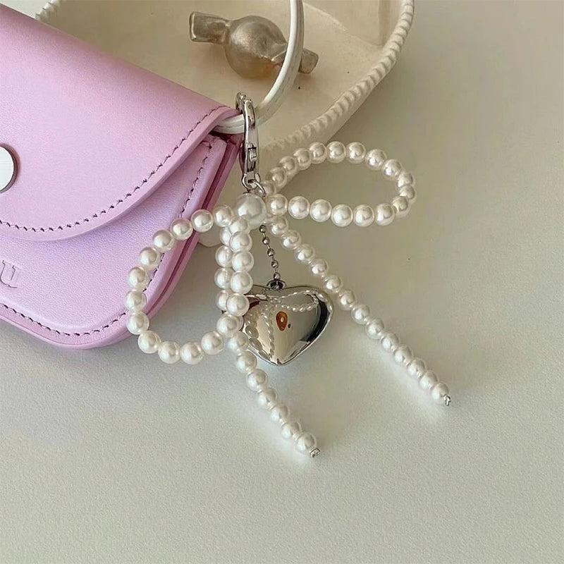 Handmade Pearl Bow Heart Keychain – Beaded Bag & Phone Charm