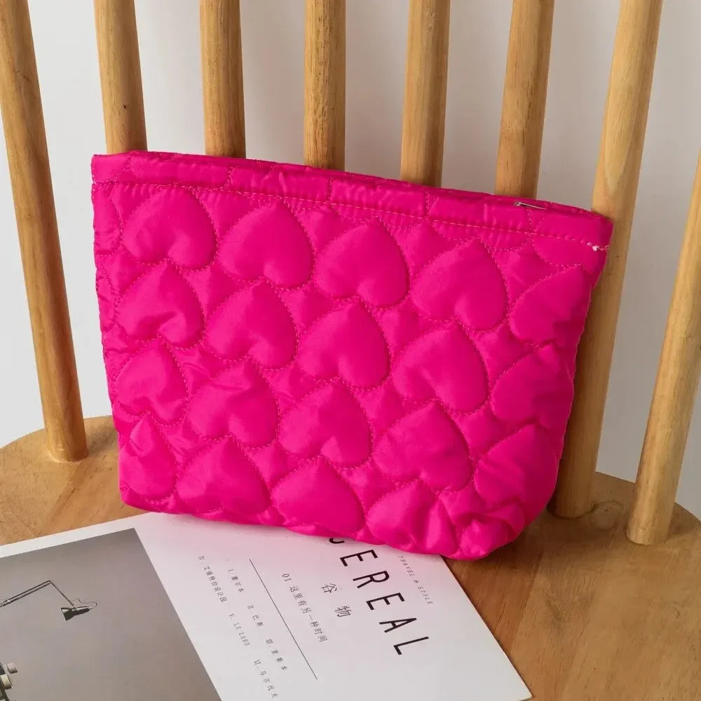 Fashion Korean Large Capacity Cosmetic Bag Women Soild Heart Quilting Handbag Portable Travel Lipstick Makeup Storage Bags Peaceful Pleasures Health and Wellness Rose red