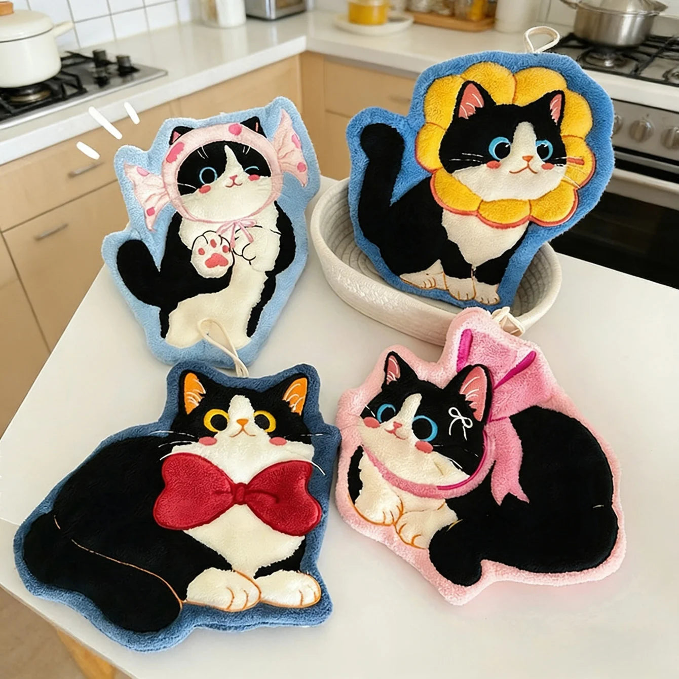 Cat Hand Towels, Bathroom Towels with Hanging Loop, Hand Towel Animals, Microfiber Coral Fleece Absorbent Hand Towel Peaceful Pleasures Health and Wellness