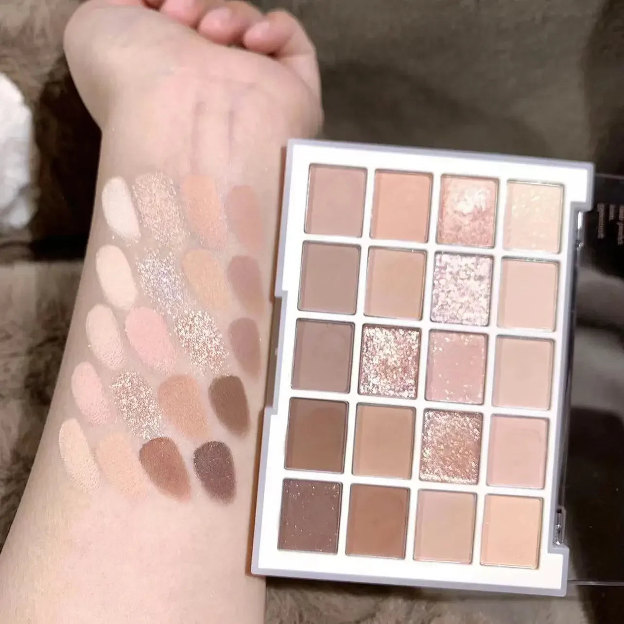 20-Color Korean Eyeshadow Palette | Matte Glitter Shimmer