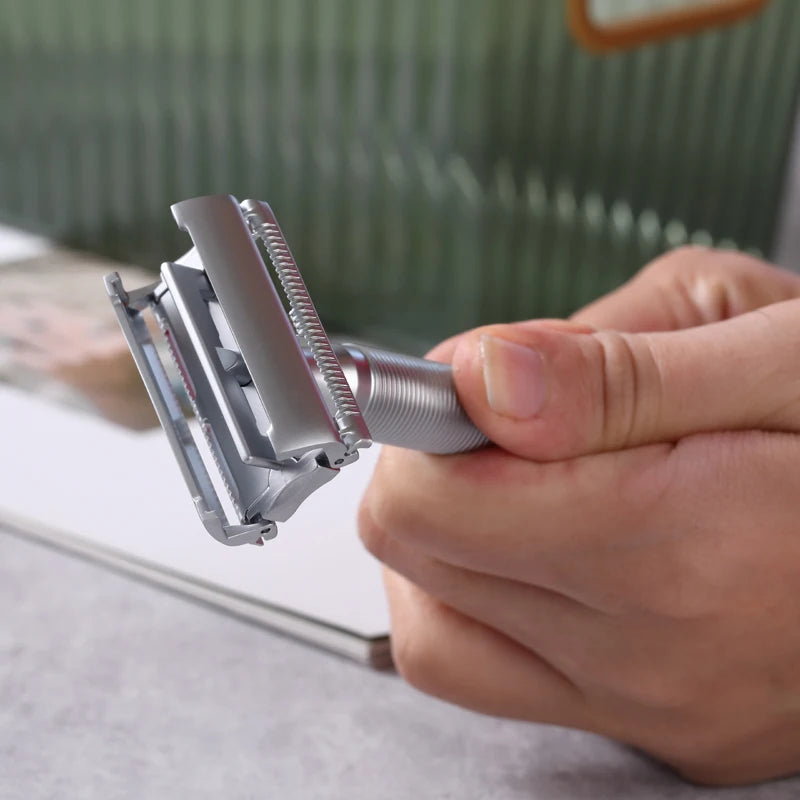 Yaqi Monarch Matte Chrome Color Safety Razor Zinc Alloy Razor Head And Aluminium+Brass Handle Lightweight Durability Razor Peaceful Pleasures Health and Wellness
