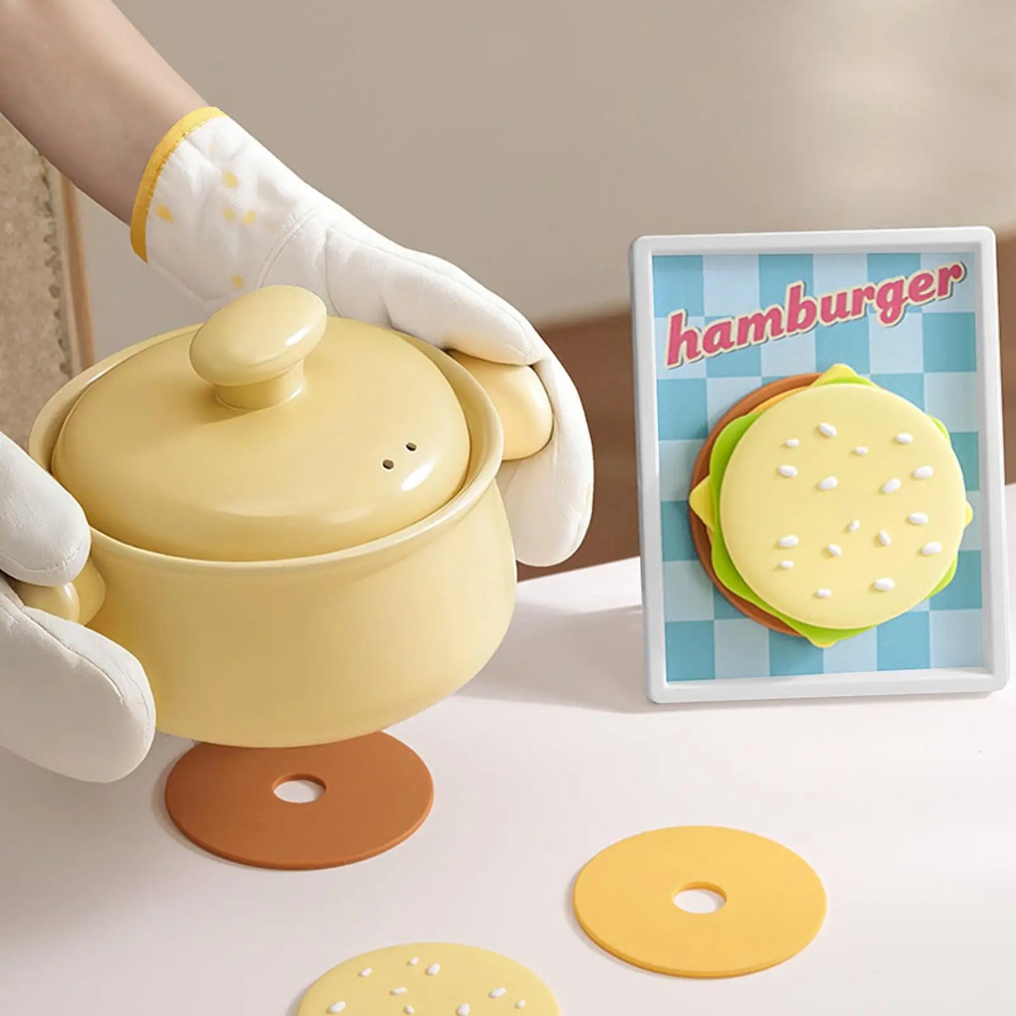 Funny Hamburger Silicone Coasters | Magnetic Storage Frame Set Novelty Coaster Set Peaceful Pleasures Health and Wellness