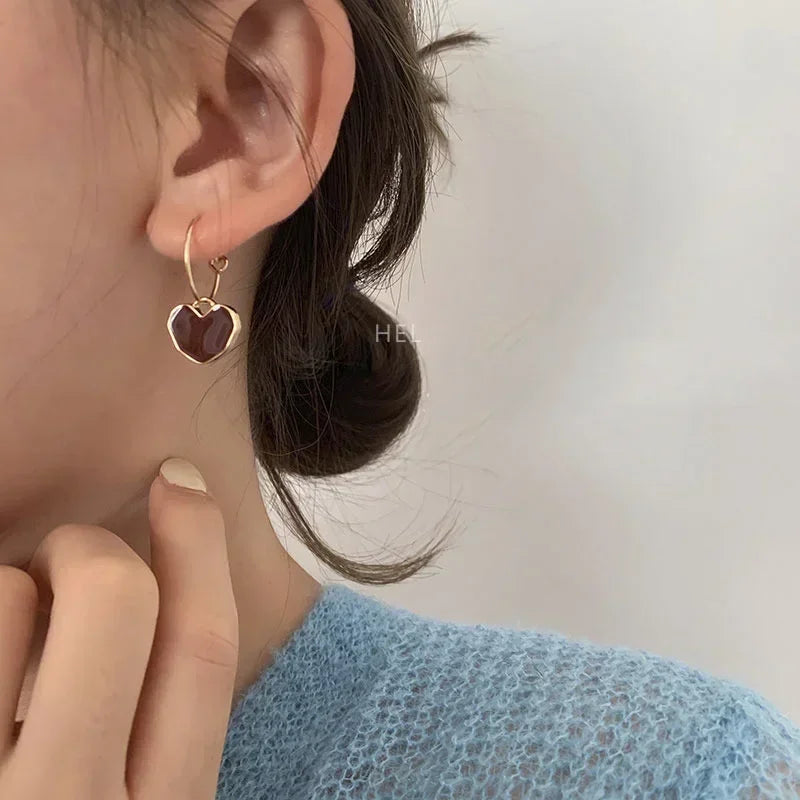 Wine Red Heart-shaped Earrings Women Simple Temperament Versatile
