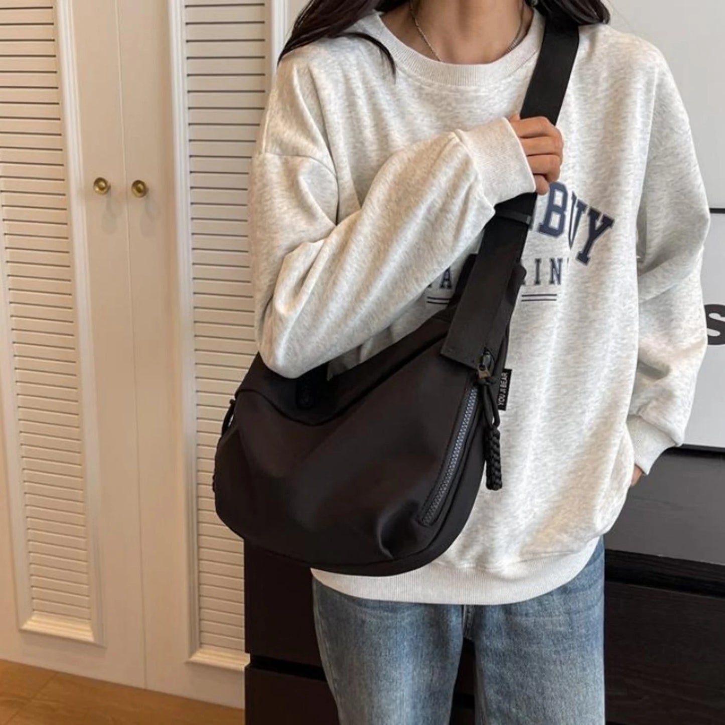 1Pcs/lot New Style Classy Fashion Single Shoulder Bag Large Capacity Commuting Crossbody Bag Thoughtful Gift for Office Workers Peaceful Pleasures Health and Wellness