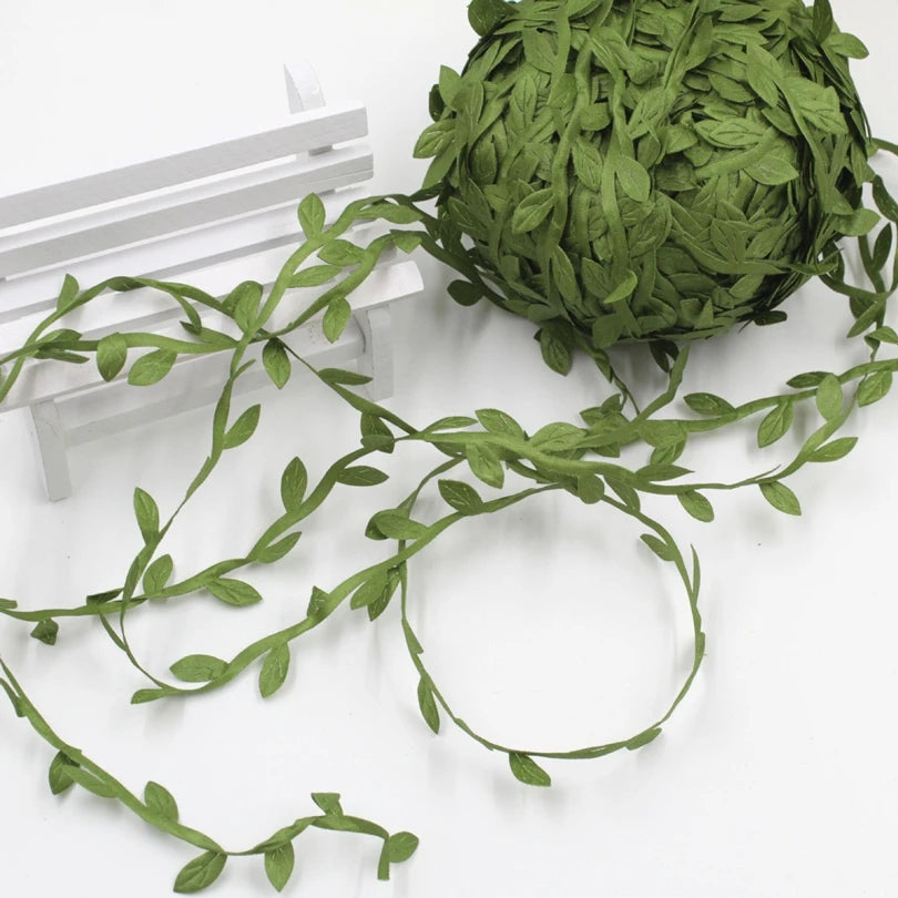 100m Artificial Vine Rope Small Leaf – Wedding & Garden Decor