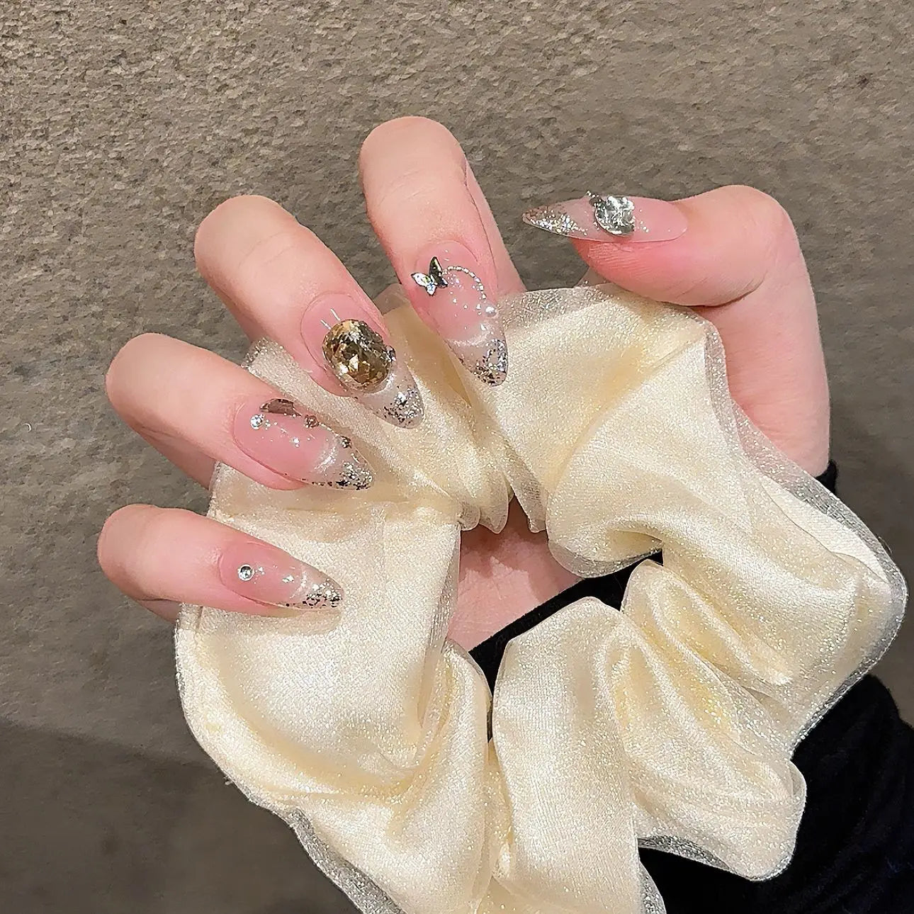 Mermaid Cat Eye Press-On Nails | Almond Rhinestone False Tips