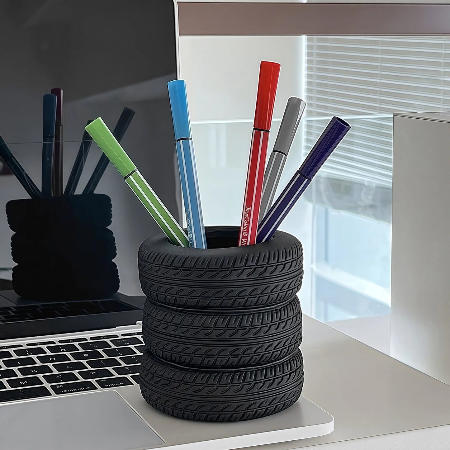 Tire Shaped Pen Holder – Unique Desk Organizer & Decor