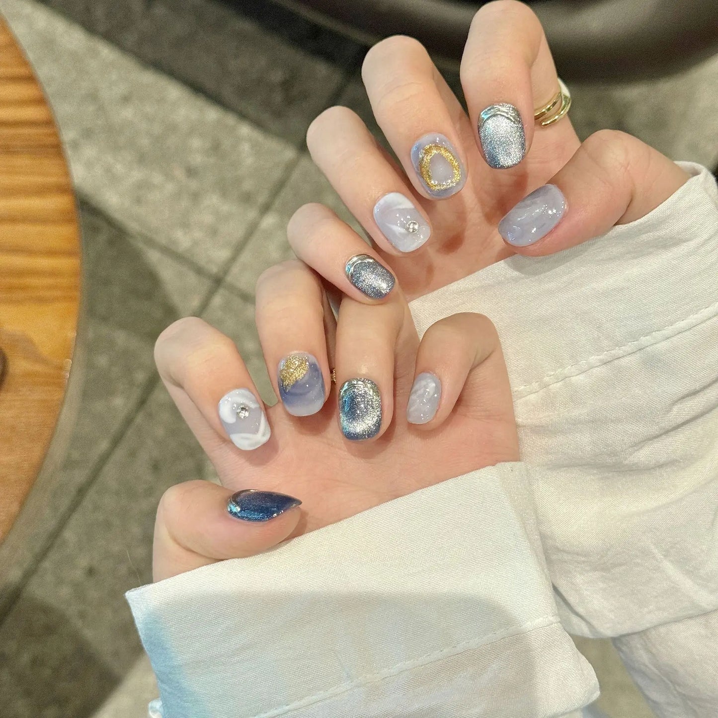 Handmade Press-On Nails Vintage French Gold Foil & Pearl Design