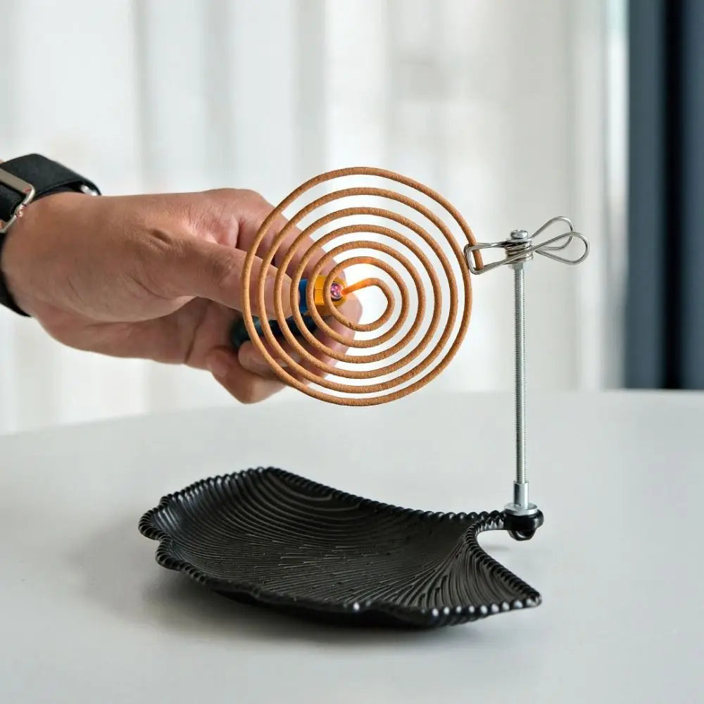 Leaf-Shaped Mosquito Coil Holder with Tray | Nordic Metal Stand