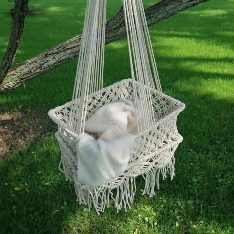 Newborn Photography Hammock Prop – Lace Baby Posing Basket