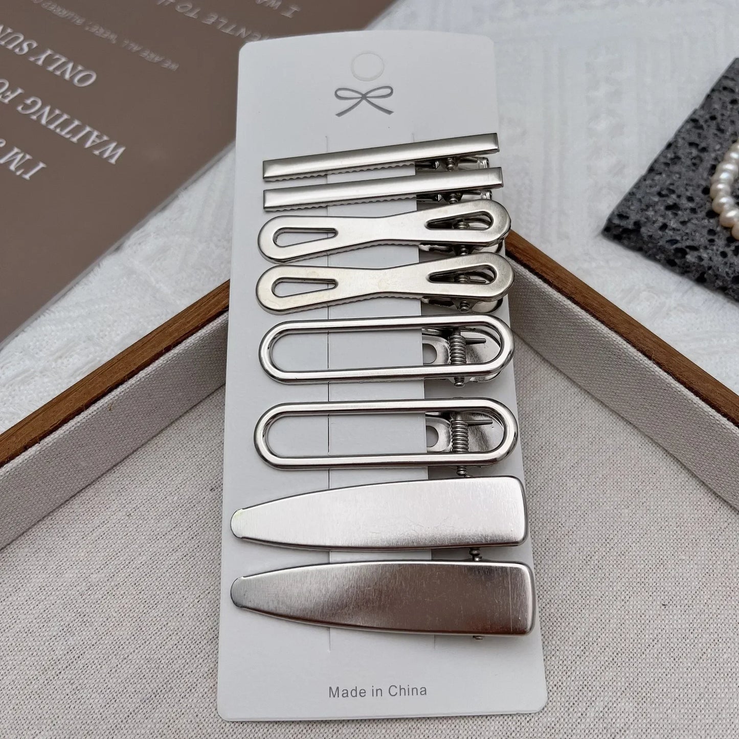 Silver Y2K Duckbill Hair Clips 8pcs – Metal Barrettes for Women