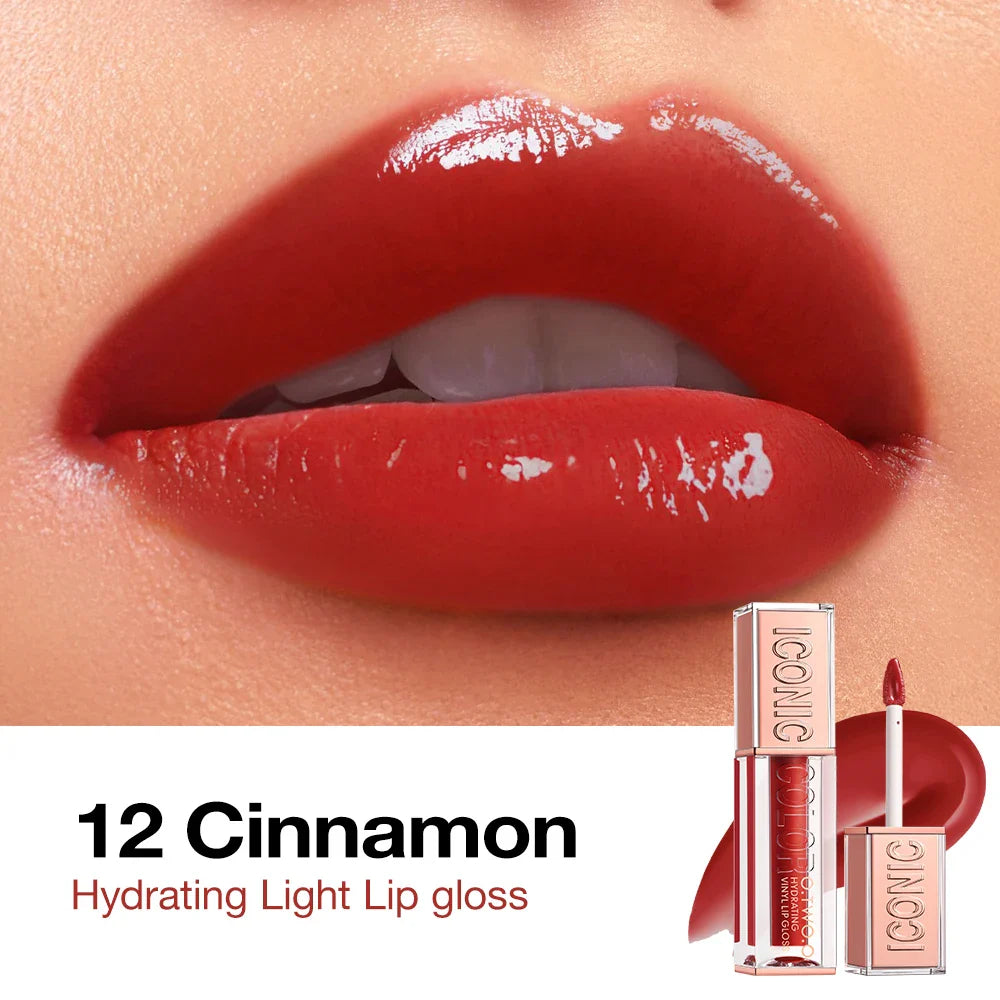 O.TWO.O High-Shine Lip Gloss Tint – Hydrating & Long-Lasting