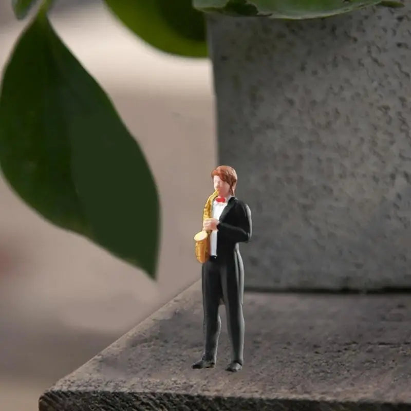 1/64 Scale Miniature Violinist Resin Figurines – Set of 6