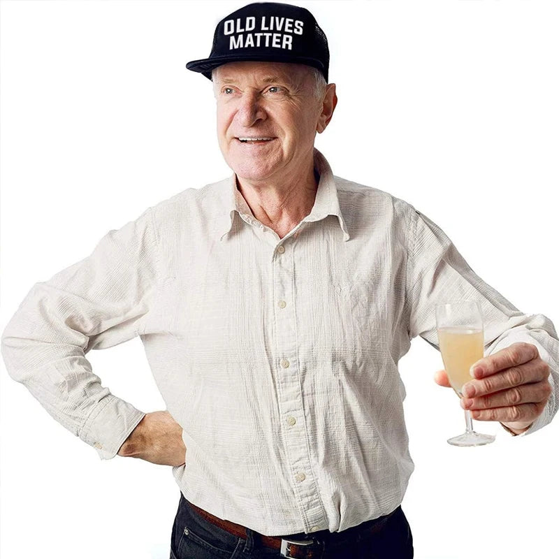 Birthday Trucker Hat "Never Looked So Good" | 30 40 50 60 70