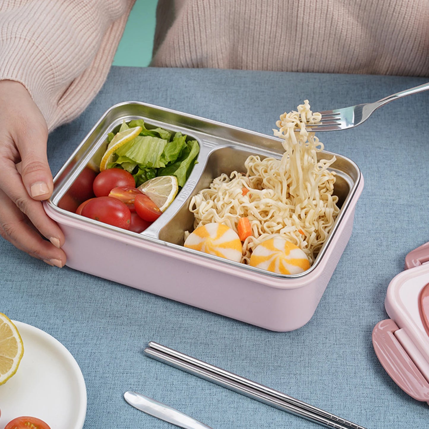 304 Stainless Steel Leakproof Lunch Box with Dividers & Cutlery