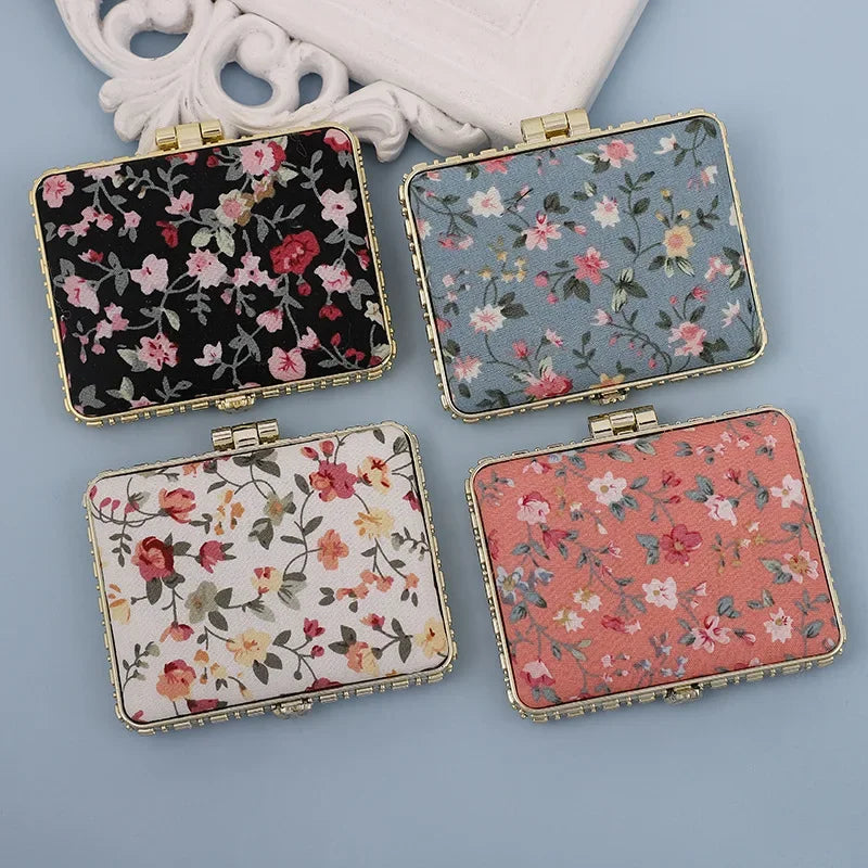 1pc Mini Makeup Compact Pocket Floral Mirror Portable Two-side Folding Make Up Mirror Women Vintage Cosmetic Mirrors for Gift Peaceful Pleasures Health and Wellness Square-Random