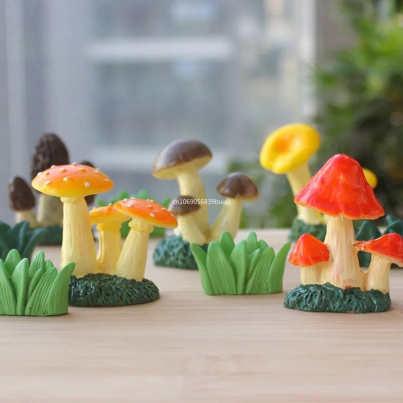 Mini Resin Mushroom Shaped Statue Waterproof Miniature Gifts for Patio Bonsai Dollhouse Fairy Garden Desk Decoration Home Decor Peaceful Pleasures Health and Wellness