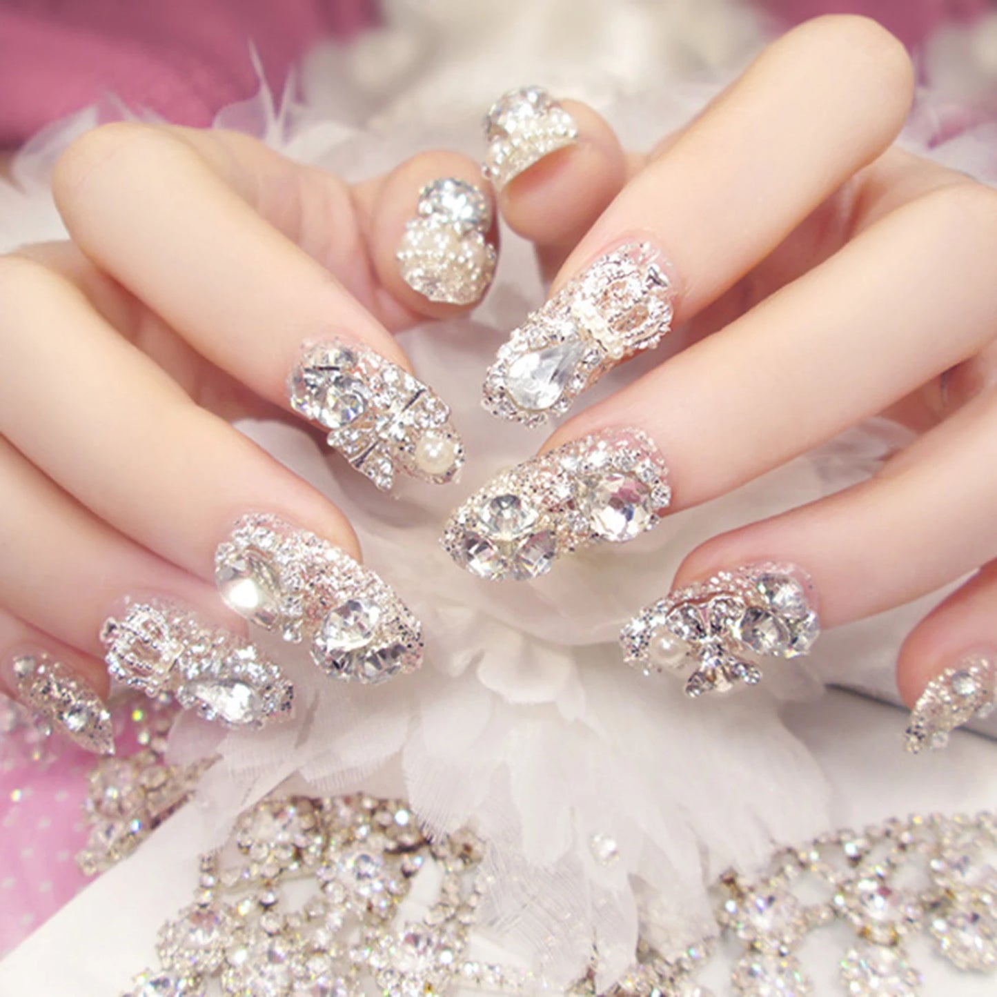 24pc Rhinestone Pearl Press-On Nails | 3D Crown Bridal Set