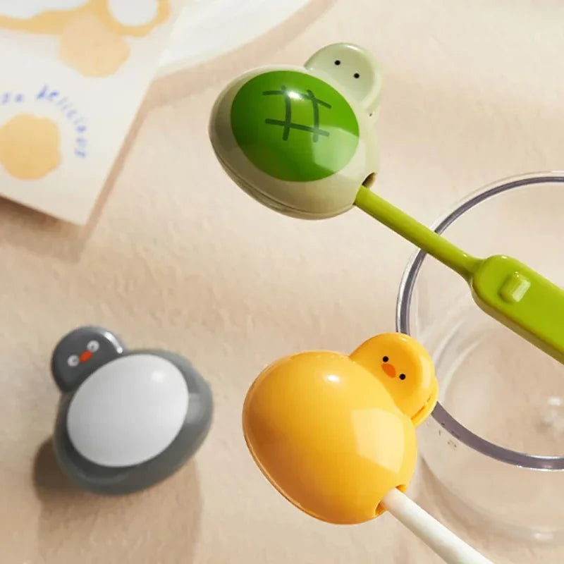 New Toothbrush Protective Cover Portable Travel Protection Electric Toothbrush Dust Cap Cover Household Storage Boxes Clip Cover Peaceful Pleasures Health and Wellness
