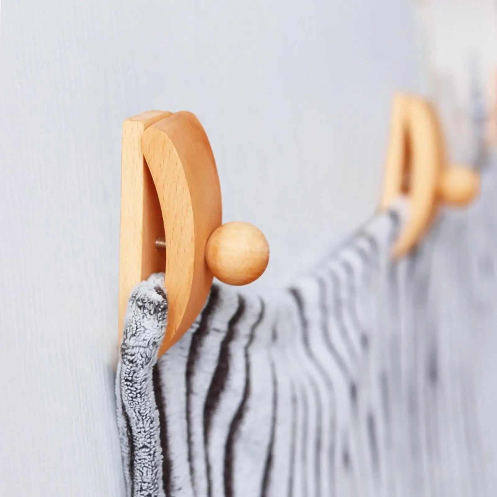 4pcs Wooden Wall Hanger, Invisible Clips For Hanging Quilts, Tapestries, Blankets, Throws, Shawls As Home Decor Peaceful Pleasures Health and Wellness