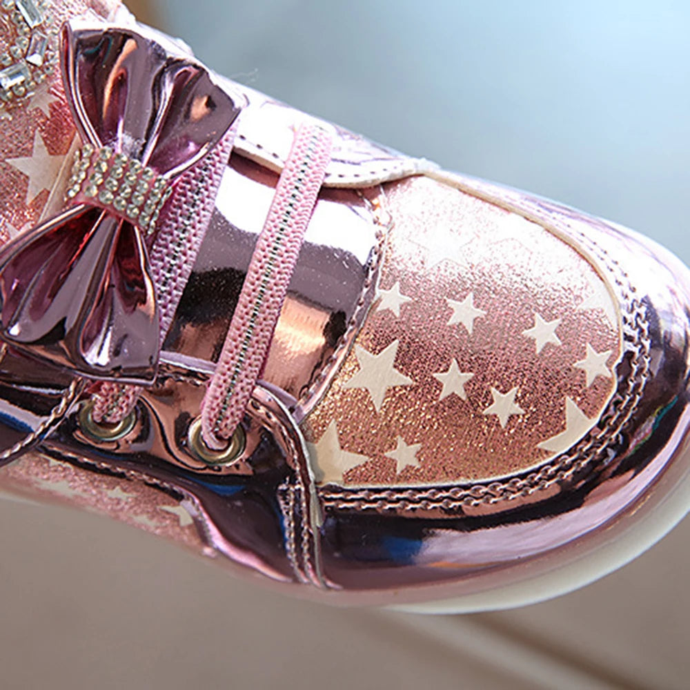 New Luminous Sneakers First Walker Boys Hook Non-slip Glowing Sneakers Glowing Led Kids Shoes For Girls Boys Spring Autumn Peaceful Pleasures Health and Wellness