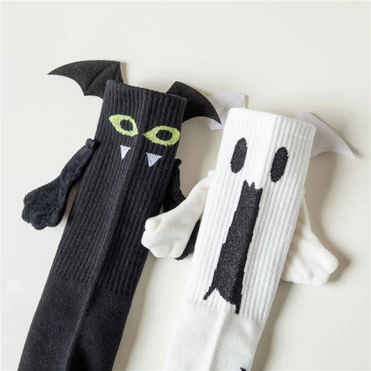 Halloween socks: Ghost Magnetic Hand-holding socks, fashionable, cute and funny bat socks, mid-calf socks Peaceful Pleasures Health and Wellness