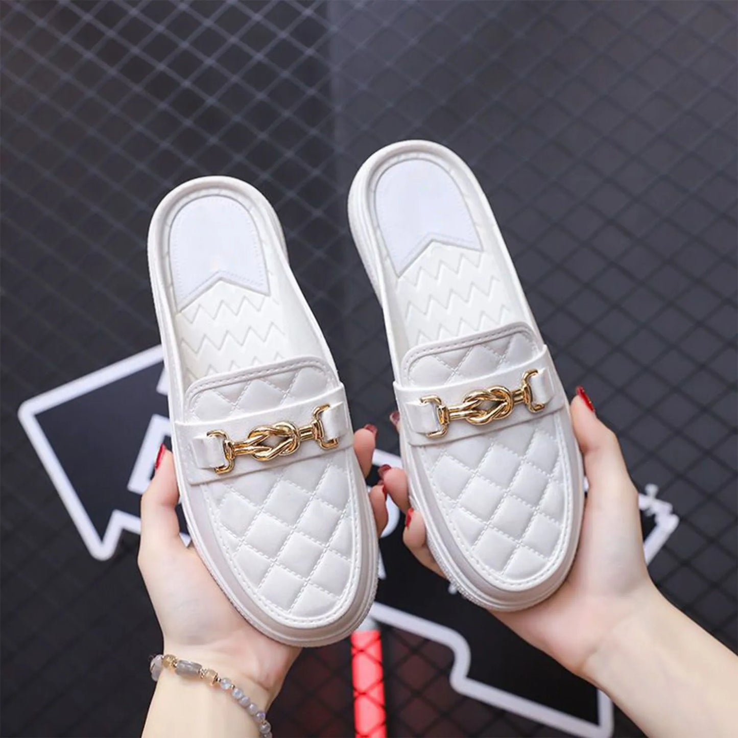 Women's Anti-Slip Beach Flat Slippers – Soft Casual Slip-On