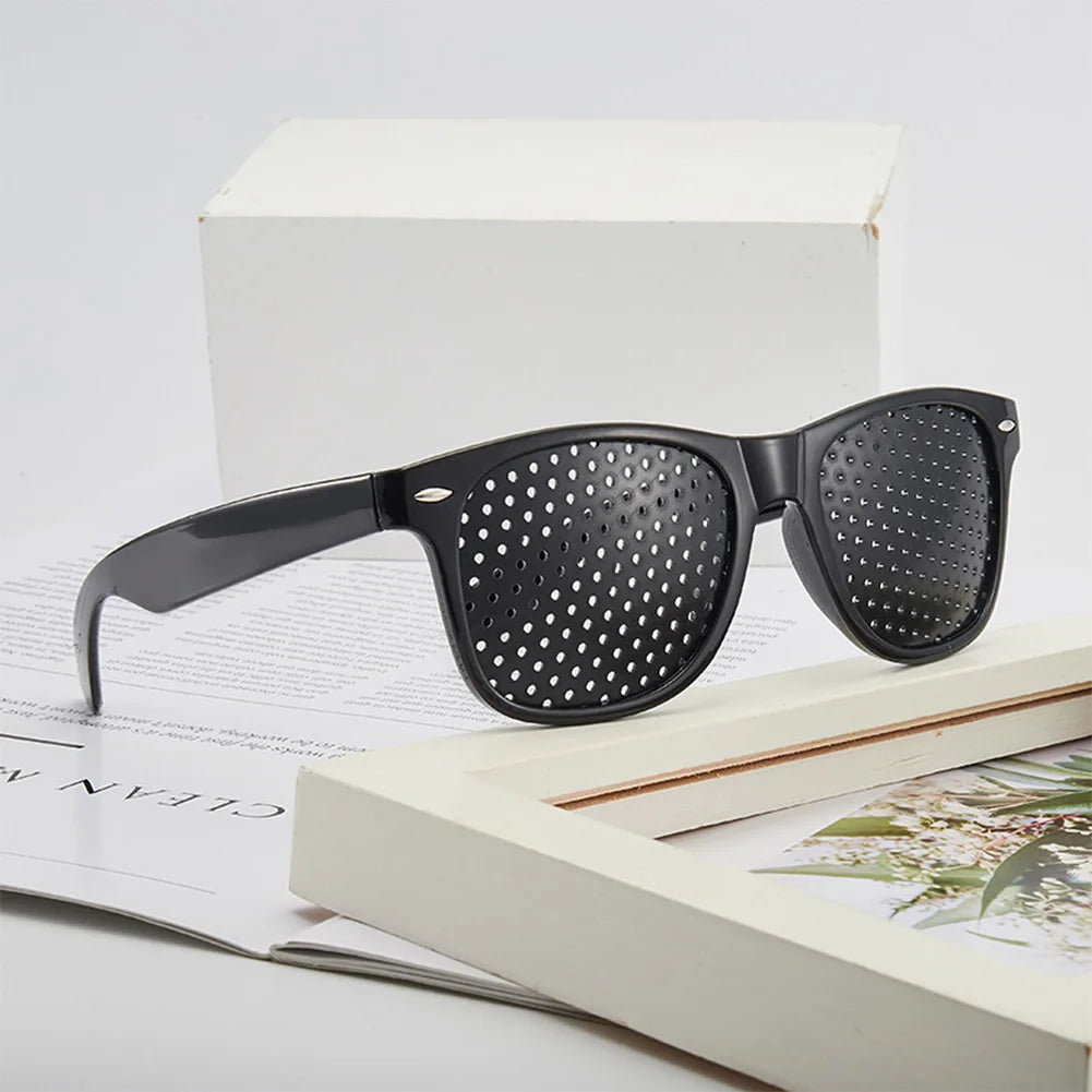 Fanmuran Stenopeic Pinhole Glasses – Vision Care Aid
