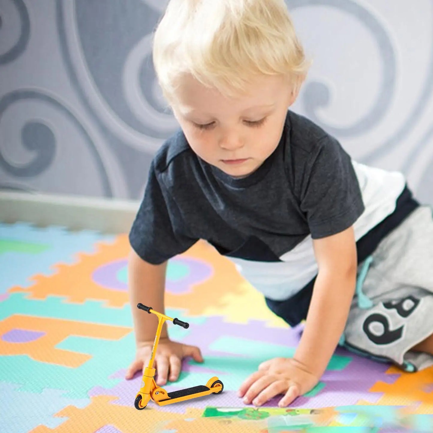 Foldable Finger Scooter with Brake | Kids Fingertip Toy
