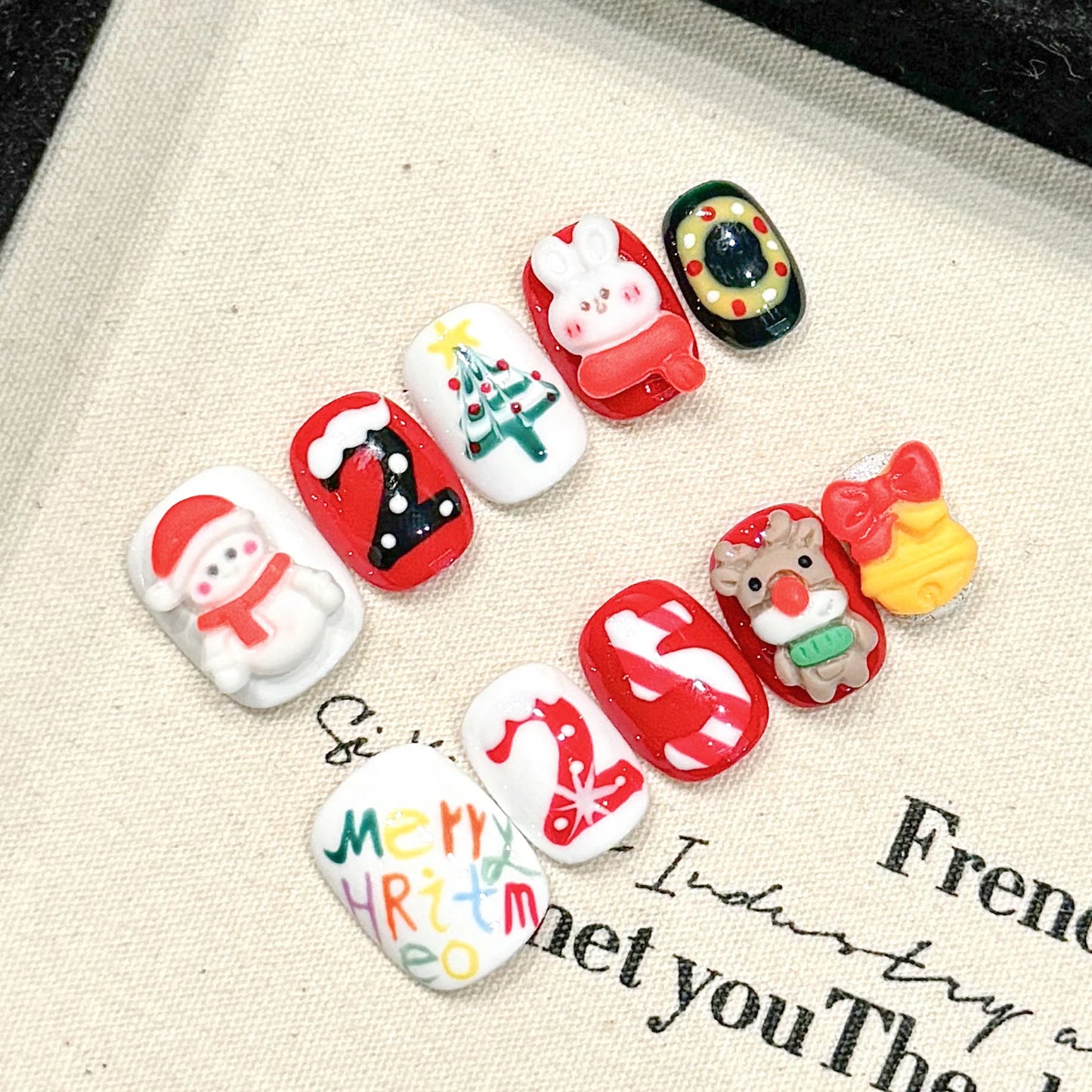 Christmas Press On Nails | Snowflake Wreath Short False Nails 10PCS