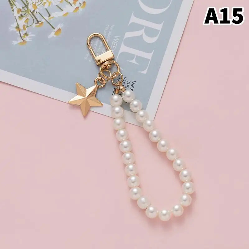 Pearl Flower Keychain Charm – Beaded Bag & Phone Pendant