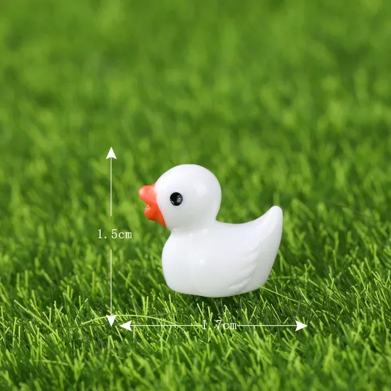 1/3/5PCS Cute Mini Resin Yellow Duck Ornament Miniature Figures Tiny Duck Resin Handicraft Micro Landscape Dollhouse Decoration Peaceful Pleasures Health and Wellness WHITE 3pcs