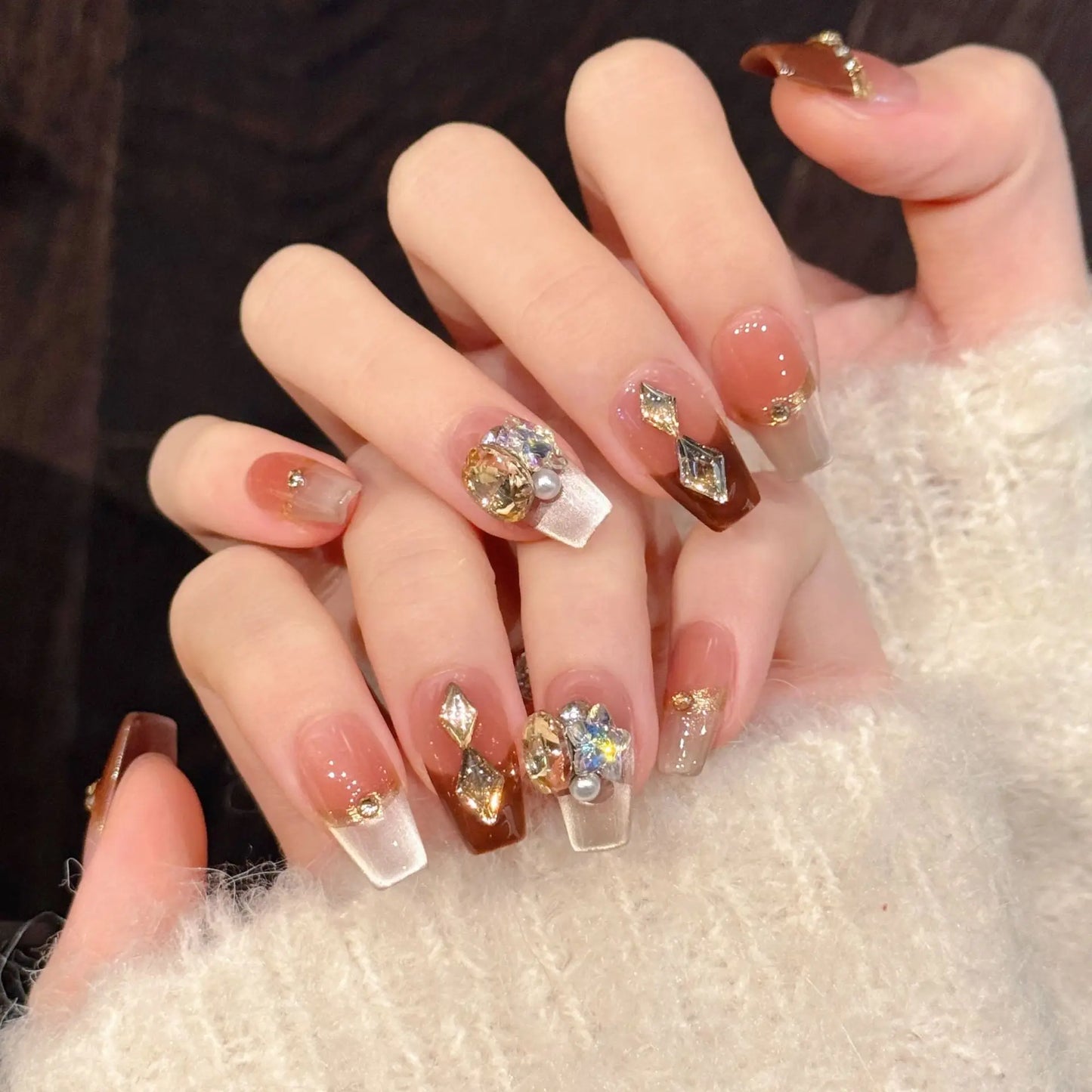 French Cat's Eye Press On Nails – Diamond Ballet Manicure Set