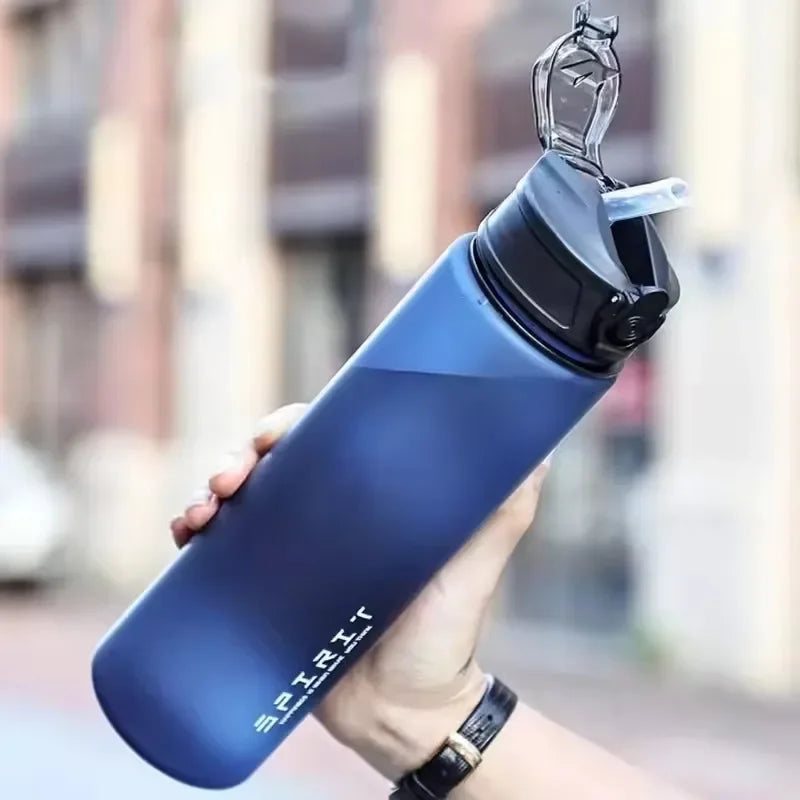 750ml BPA-Free Sports Water Bottle with Straw & Carry Cord